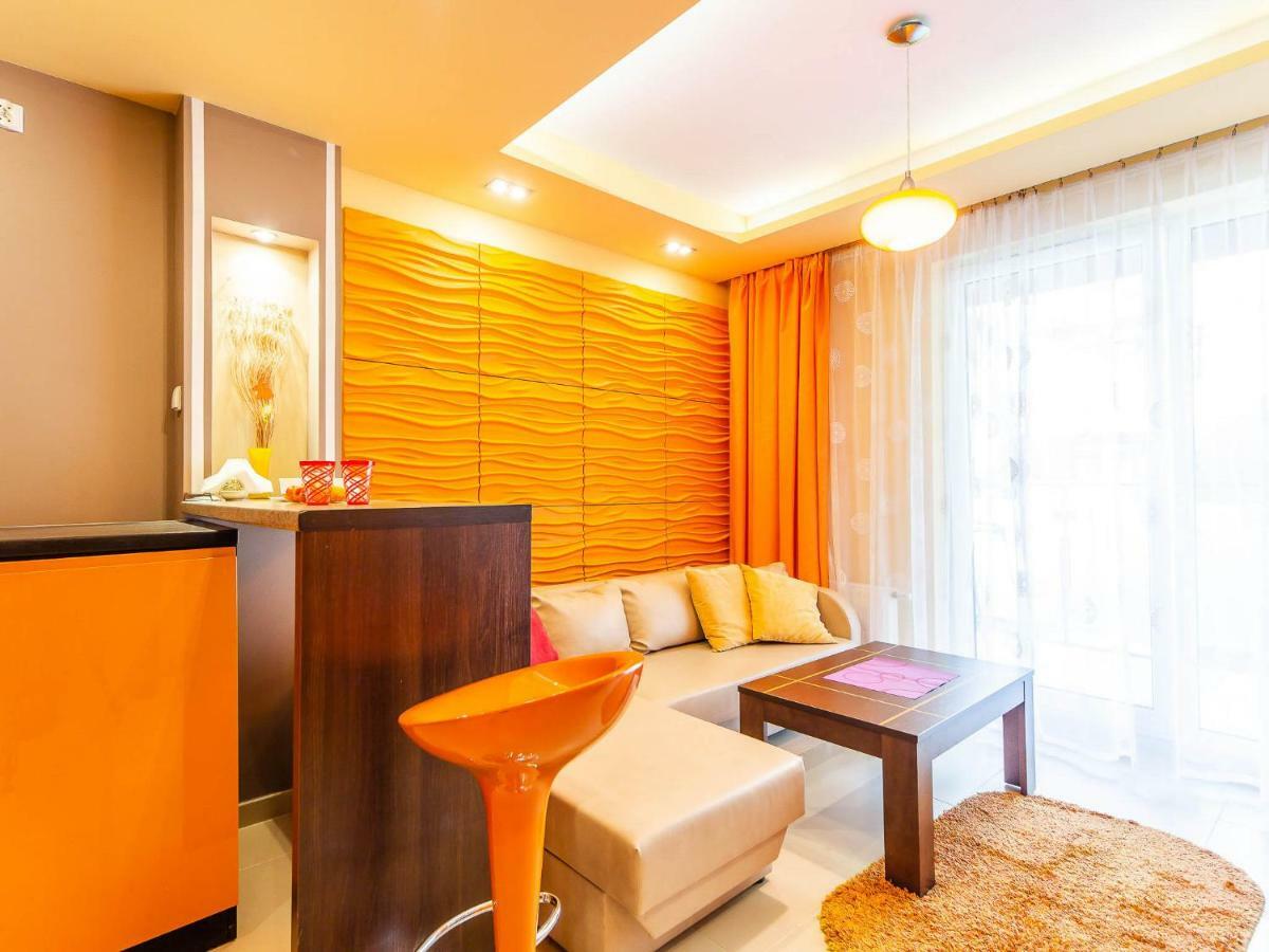 Apartament Pomaranczowy Z Basenem,Sauna-Blisko Morza. Kolobrzeg Bagian luar foto