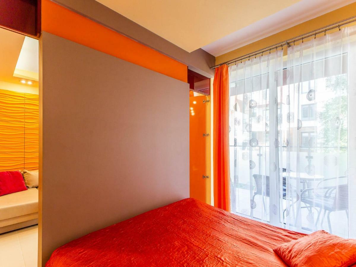 Apartament Pomaranczowy Z Basenem,Sauna-Blisko Morza. Kolobrzeg Bagian luar foto
