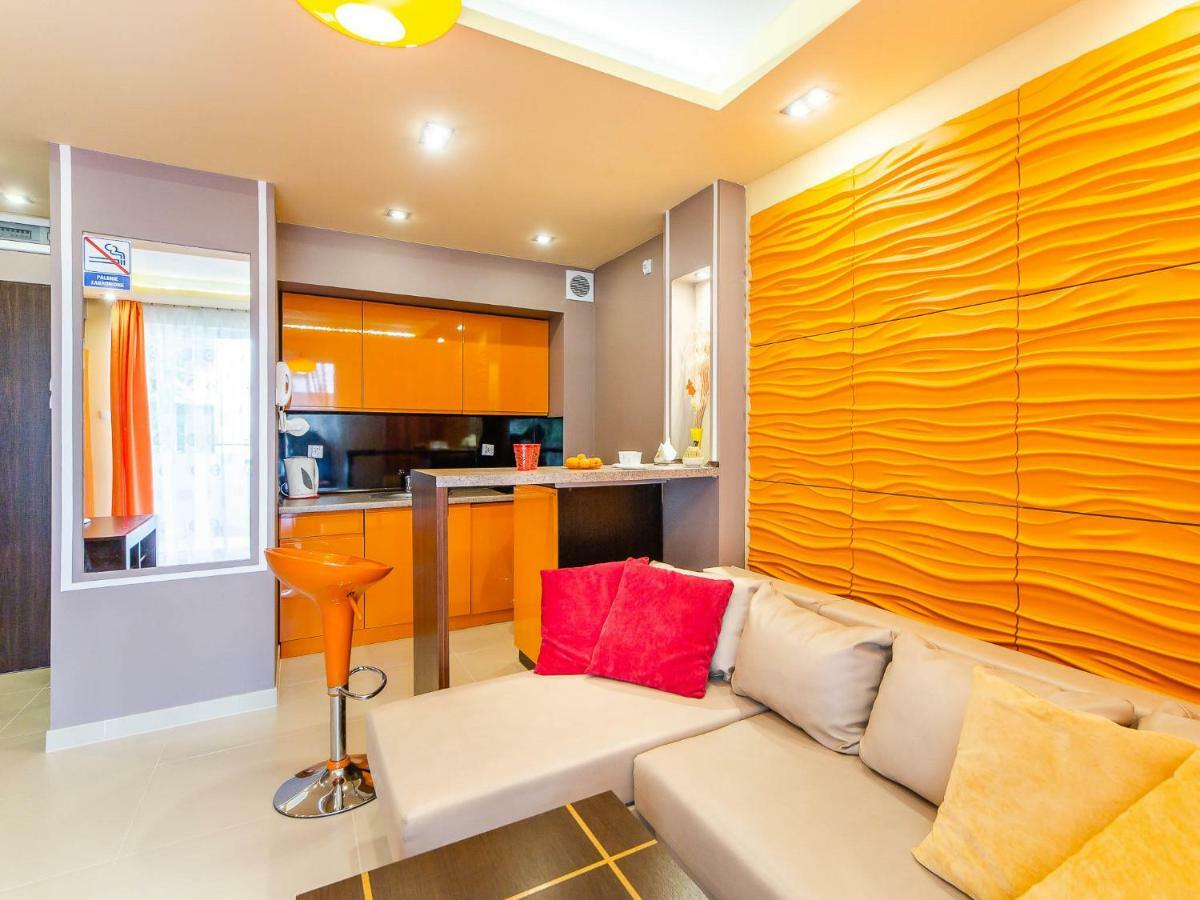 Apartament Pomaranczowy Z Basenem,Sauna-Blisko Morza. Kolobrzeg Bagian luar foto